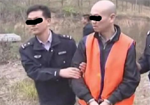 湖北一场师生畸恋:28岁老师爱上15岁女学生,因怀孕痛下毒手休闲区蓝鸢梦想 - Www.slyday.coM 湖北一场师生畸恋:28岁老师爱上15岁女学生,因怀孕痛下毒手休闲区蓝鸢梦想 - Www.slyday.coM