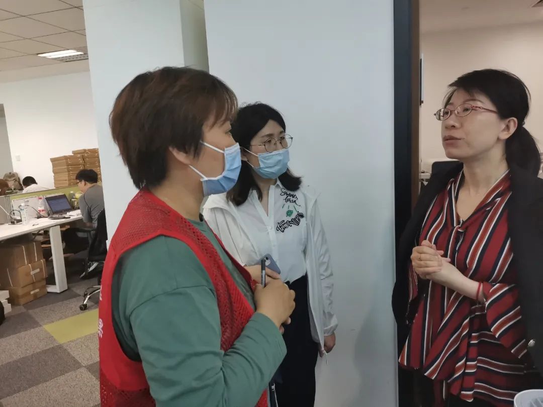 【旗帜·榜样】将社区居民放心头——记小白楼街承德道社区党委书记、居委会主任王俊萍休闲区蓝鸢梦想 - Www.slyday.coM