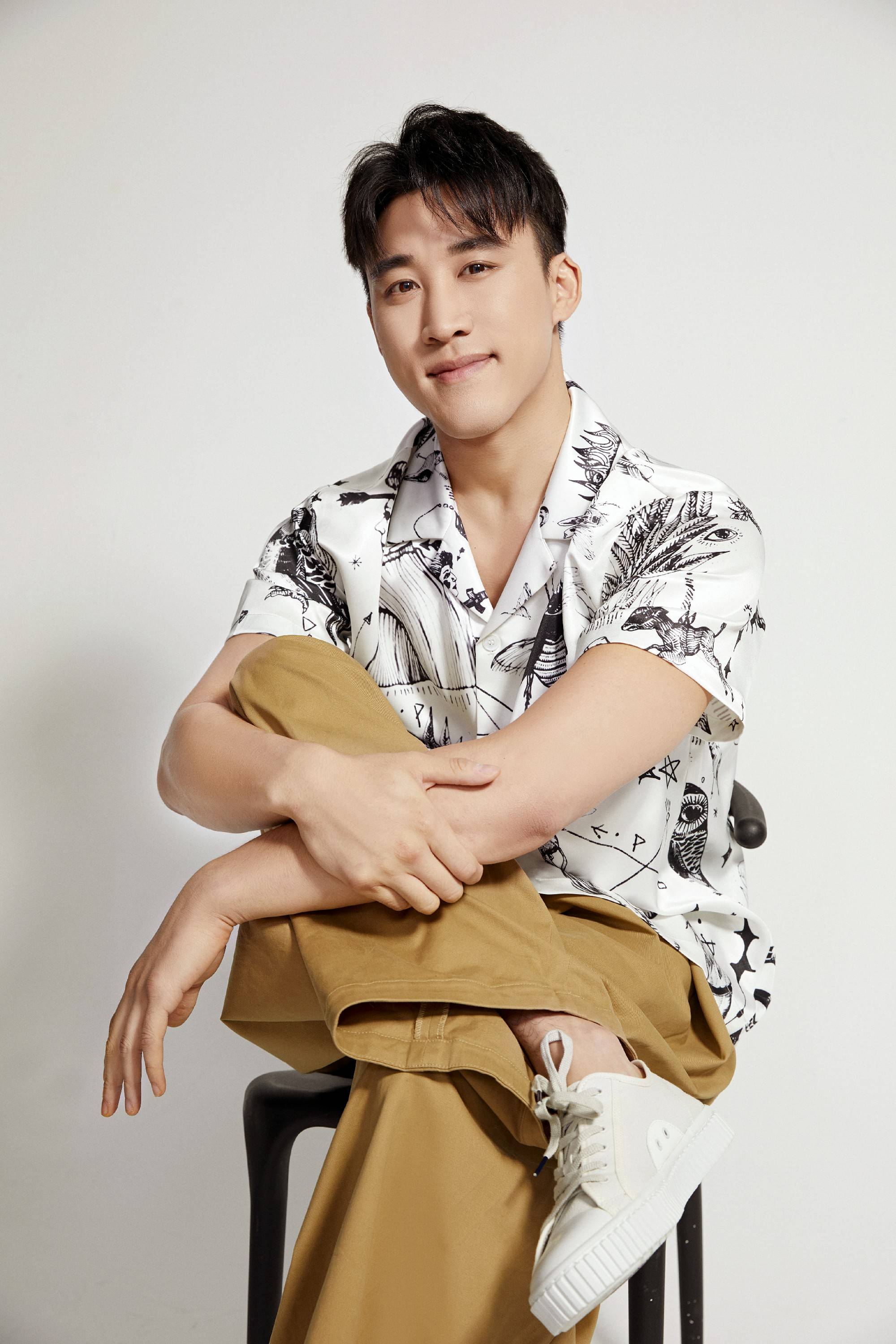 电影天牢地网院线热映易扬功夫吸睛成最大亮点