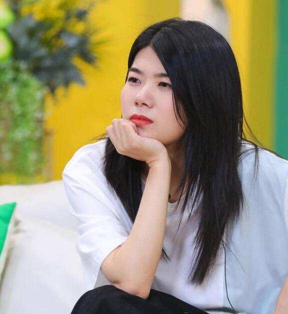 杨笠奔驰视频引发争议！代言遭网友抵制被撤，她到底做错了什么？休闲区蓝鸢梦想 - Www.slyday.coM