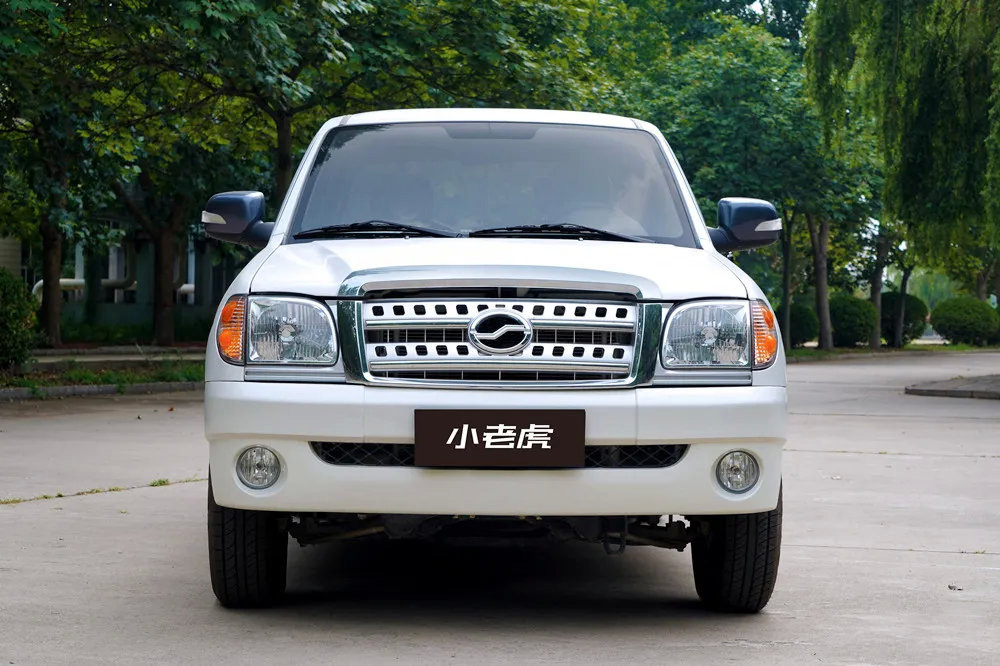 88万元,成为目前中兴汽车旗下最便宜的皮卡车型.