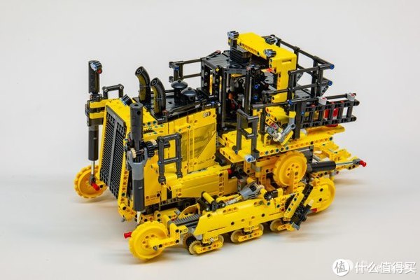 兄弟积木42131卡特彼勒d11推土机评测