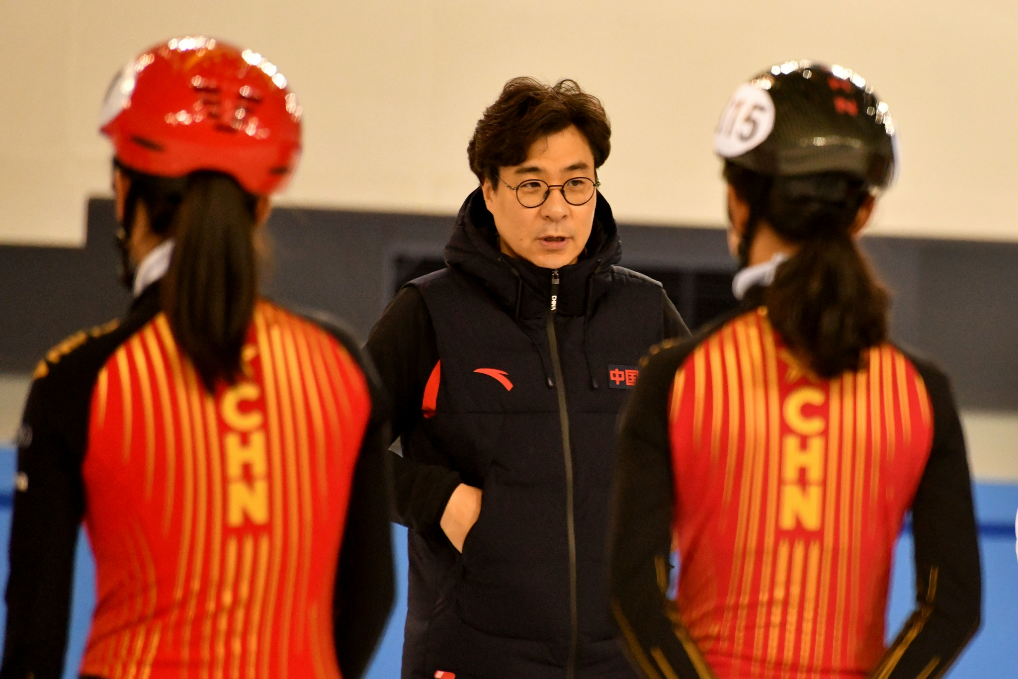短道速滑韩国教练图片