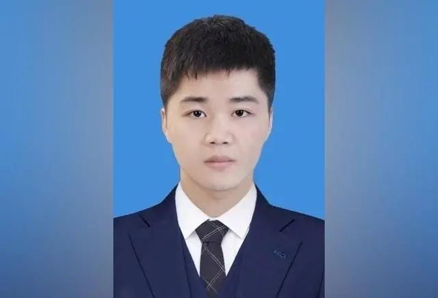 25岁博士成985高校博导：创下一项记录，但本人提醒……休闲区蓝鸢梦想 - Www.slyday.coM