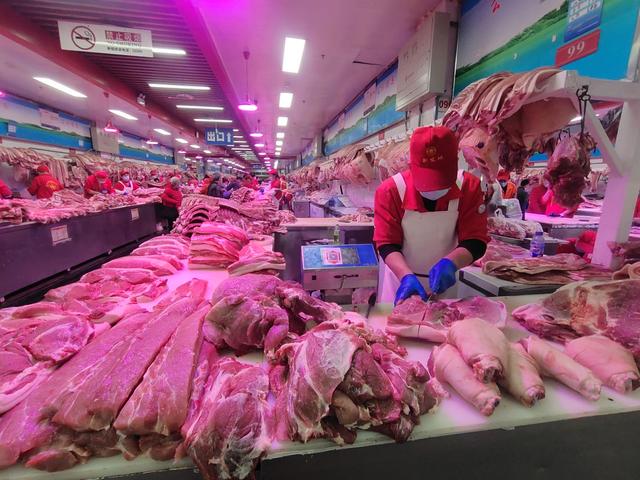 北京猪肉批发价格稳中有升未来猪肉要涨价没那么容易