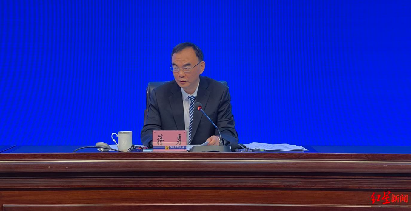 对此,四川省统计局总统计师蒋勇表示,当前四川地价