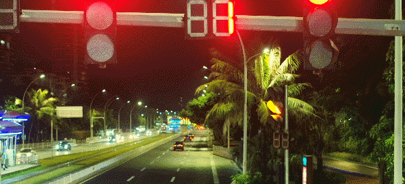 男子被压断3根手指，中山、珠海交警联手做了这件事！妻子泪崩……休闲区蓝鸢梦想 - Www.slyday.coM