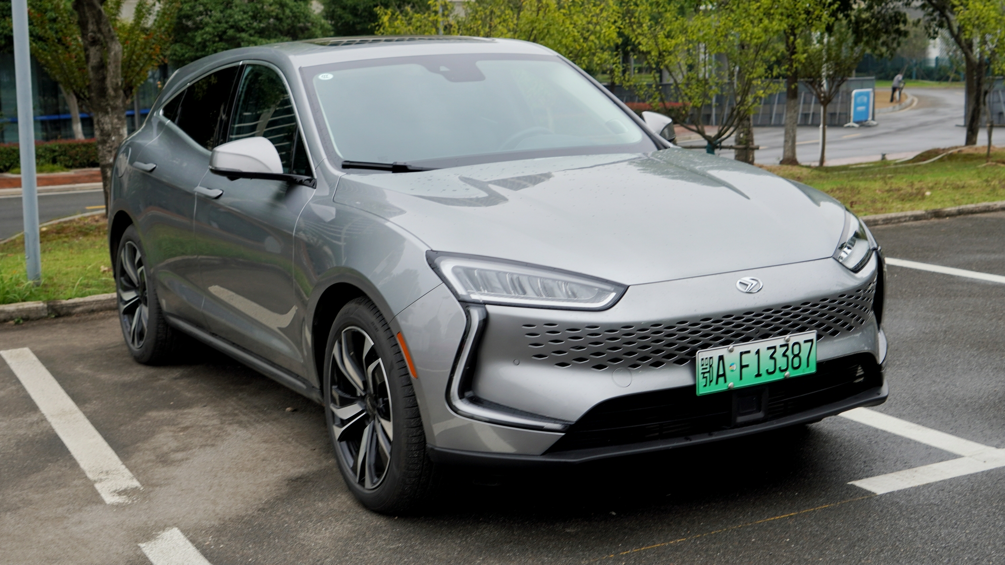 不止华为背书高性能高续航赛力斯华为sf5武汉探店试驾