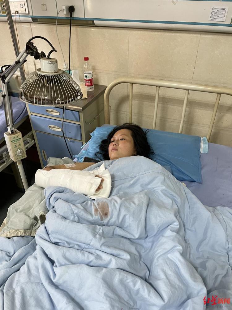 四川女子坚持离婚遭丈夫砍伤丈夫还曾扬言离婚就伤害侄儿