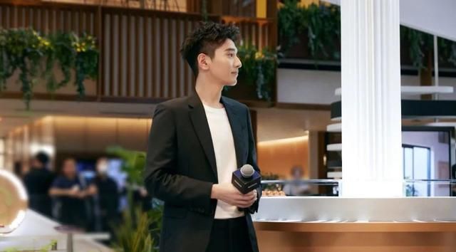 赵又廷为什么会说英语会说的那么好 赵又廷英语水平怎么样