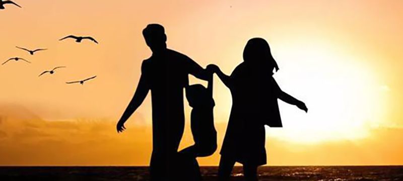 8岁短道速滑小女孩,摔倒后还反超夺冠,引全网500多万点赞休闲区蓝鸢梦想 - Www.slyday.coM