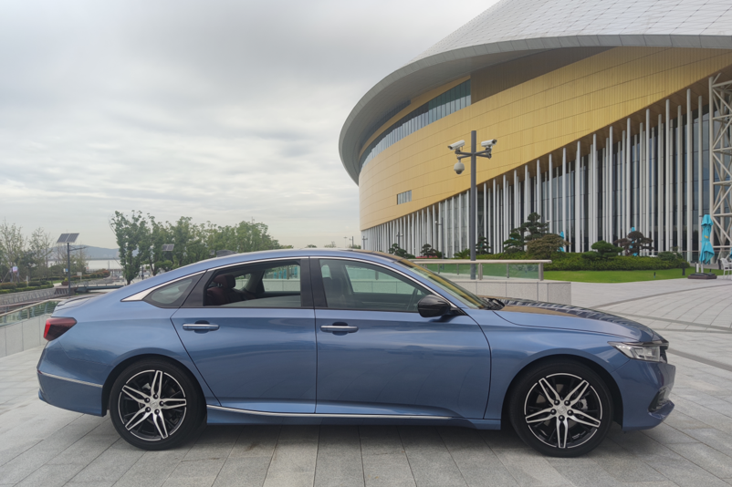 试驾全新雅阁智能运动值拉到了最满销量又稳了