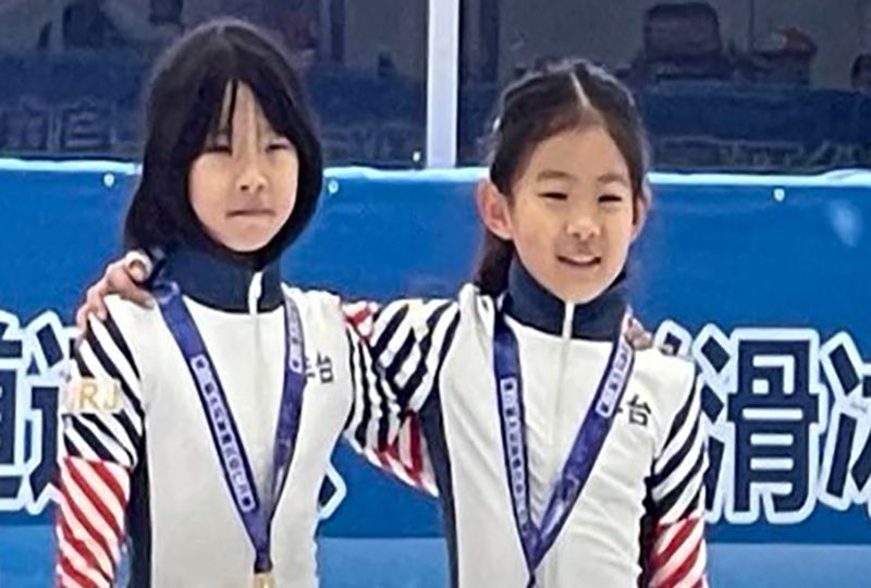 8岁短道速滑小女孩,摔倒后还反超夺冠,引全网500多万点赞休闲区蓝鸢梦想 - Www.slyday.coM