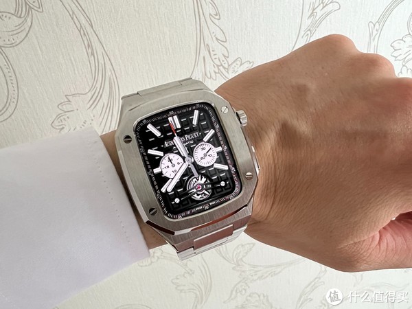 神级免费iWatch表盘App， 苹果手表改装爱彼AP皇家橡树表壳全套教程!休闲区蓝鸢梦想 - Www.slyday.coM