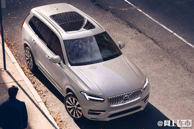沃尔沃新款xc90上市6389万起售全系混动最低油耗低至22l