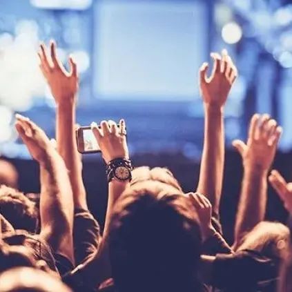 粉丝平台Owhat停止提现疑跑路 商户买家双