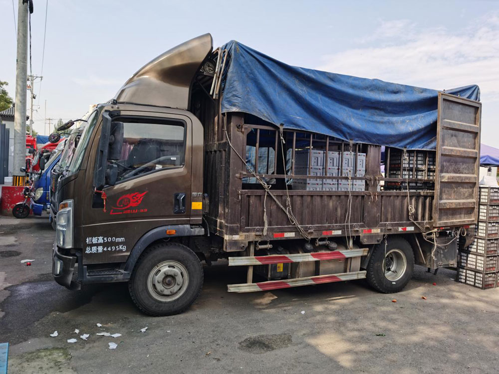 月均一万六 豪沃统帅拯救了因疫情失业的曲海龙和同事休闲区蓝鸢梦想 - Www.slyday.coM