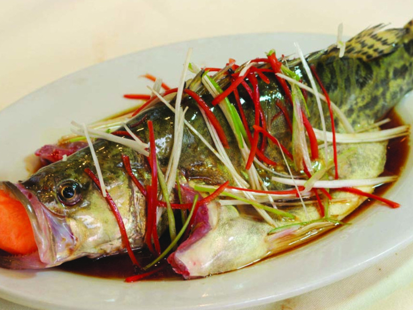 松花湖的什么淡水鱼好吃本地人推荐三花一岛刺少肉嫩味鲜