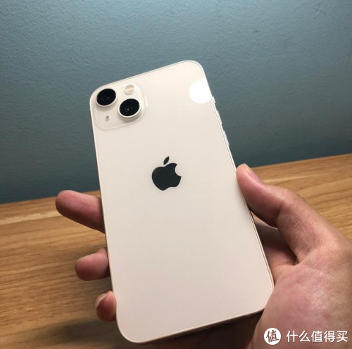 花5999买来的iPhone13，回来对比华为Mate40后：心凉了半截休闲区蓝鸢梦想 - Www.slyday.coM