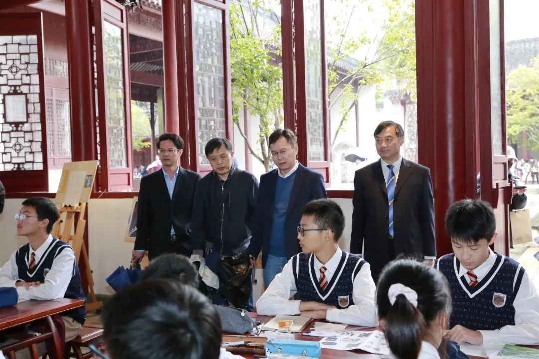 校园新闻秦淮区教育改革发展大会钟英中学分会场转变育人方式成就青春