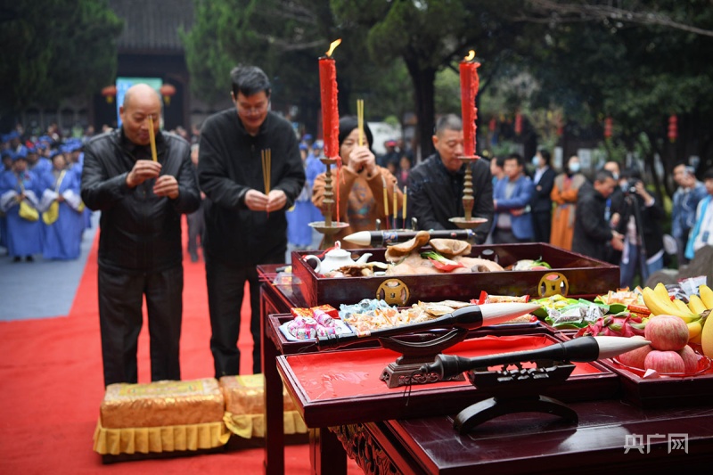 浙江湖州弘扬传统文化湖笔小镇举行蒙恬会