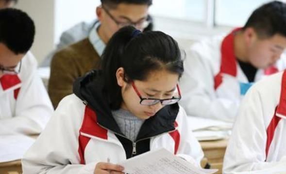 2022年春节假期,假期有望由7天增加至15天,家长一反常态支持休闲区蓝鸢梦想 - Www.slyday.coM