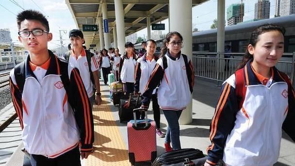 2022年春节假期,假期有望由7天增加至15天,家长一反常态支持休闲区蓝鸢梦想 - Www.slyday.coM