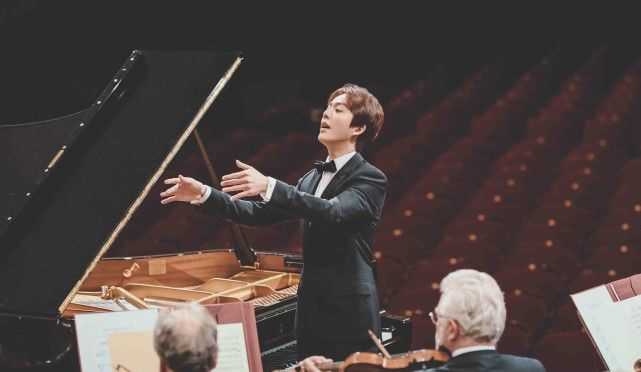 李云迪嫖娼被抓,王力宏尴尬上热搜,网友惊呼：他居然不是gay?休闲区蓝鸢梦想 - Www.slyday.coM