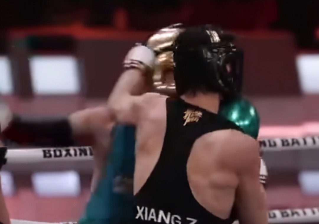 向佐和肖顺尧打拳击，被看好的他却输掉了比赛休闲区蓝鸢梦想 - Www.slyday.coM