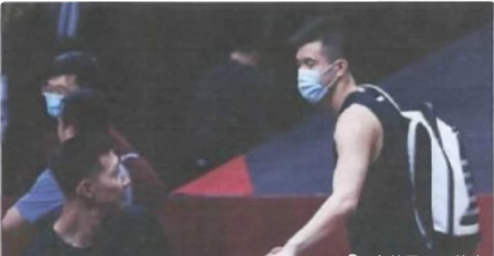 破财消灾!郭艾伦终于向CBA缴纳65万罚款，与山西一战迎来首秀休闲区蓝鸢梦想 - Www.slyday.coM