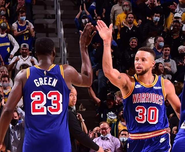 轰45+10！库里一战刷爆6大纪录，单节25分太疯，1神迹仅逊科比休闲区蓝鸢梦想 - Www.slyday.coM