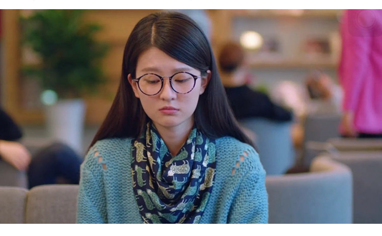 关雎尔活不成曲妖精更得不到赵医生的爱但她正在遇到更好的自己