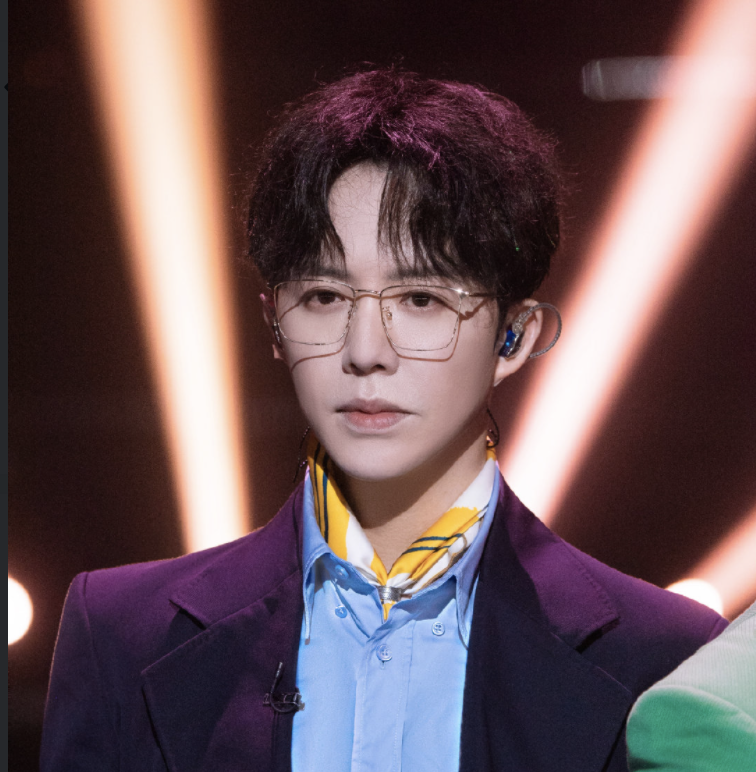 李云迪嫖娼被拘后续，恩师痛心，头衔被下，央视网评：自作孽休闲区蓝鸢梦想 - Www.slyday.coM