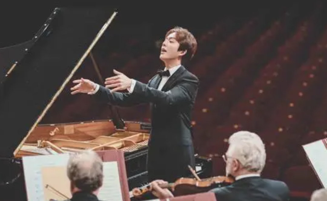 李云迪嫖娼被抓/年年换女友，前两天还被拍到这种黑料…休闲区蓝鸢梦想 - Www.slyday.coM