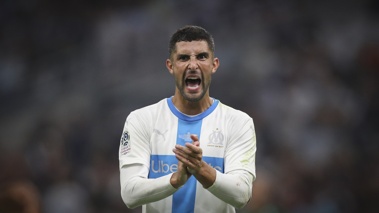 阿尔瓦罗我曾嘲笑梅西个子矮他回击我足球踢得烂