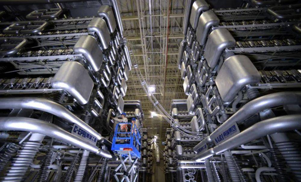 中国每年遭境外恶意网络攻击超200万次，如何防御？休闲区蓝鸢梦想 - Www.slyday.coM