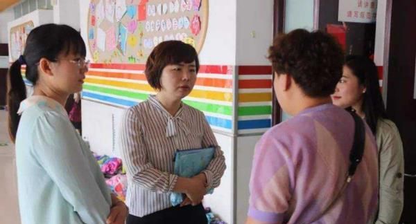 女幼师帮孩子换裤子,却掉出一个东西,老师心酸:请给孩子退学吧休闲区蓝鸢梦想 - Www.slyday.coM 女幼师帮孩子换裤子,却掉出一个东西,老师心酸:请给孩子退学吧休闲区蓝鸢梦想 - Www.slyday.coM