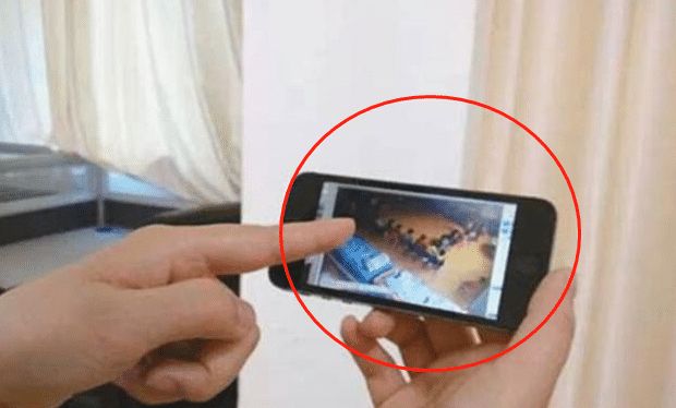 女幼师帮孩子换裤子,却掉出一个东西,老师心酸:请给孩子退学吧休闲区蓝鸢梦想 - Www.slyday.coM 女幼师帮孩子换裤子,却掉出一个东西,老师心酸:请给孩子退学吧休闲区蓝鸢梦想 - Www.slyday.coM