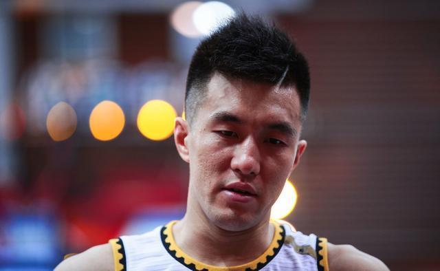 正式复出！郭艾伦伤愈+缴纳65万罚款，他拒绝走周琦老路休闲区蓝鸢梦想 - Www.slyday.coM