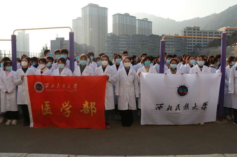 甘肃万名医学生志愿者报名奔赴抗疫一线休闲区蓝鸢梦想 - Www.slyday.coM