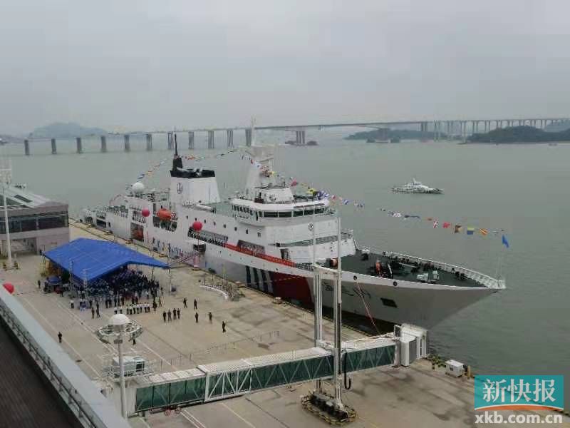 我国首艘万吨级海事巡逻船在广州列编休闲区蓝鸢梦想 - Www.slyday.coM