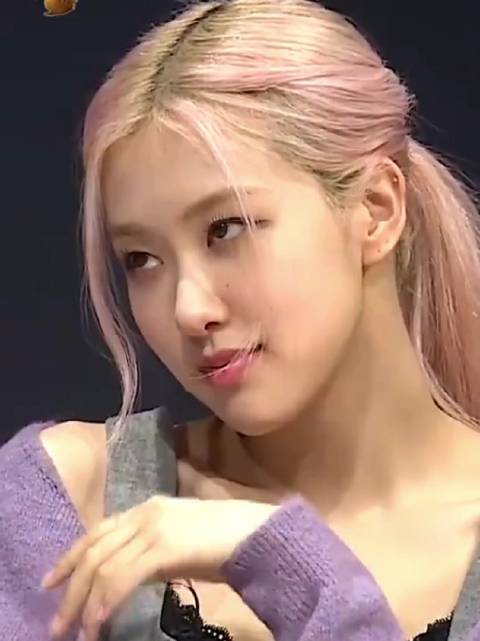 blackpink金发天使rose朴彩英罗婕女士绝美的侧脸