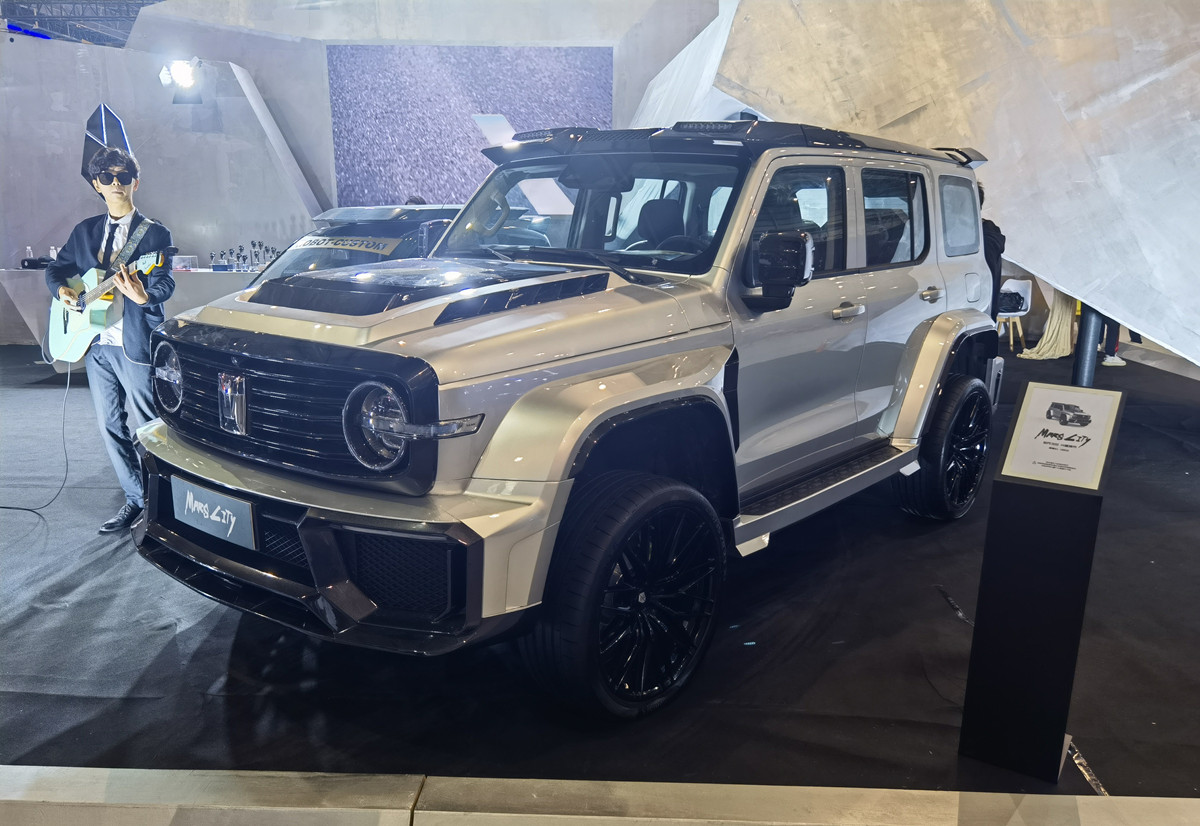 坦克300火星城市版亮相配玻璃引擎盖单买套件仅198万元