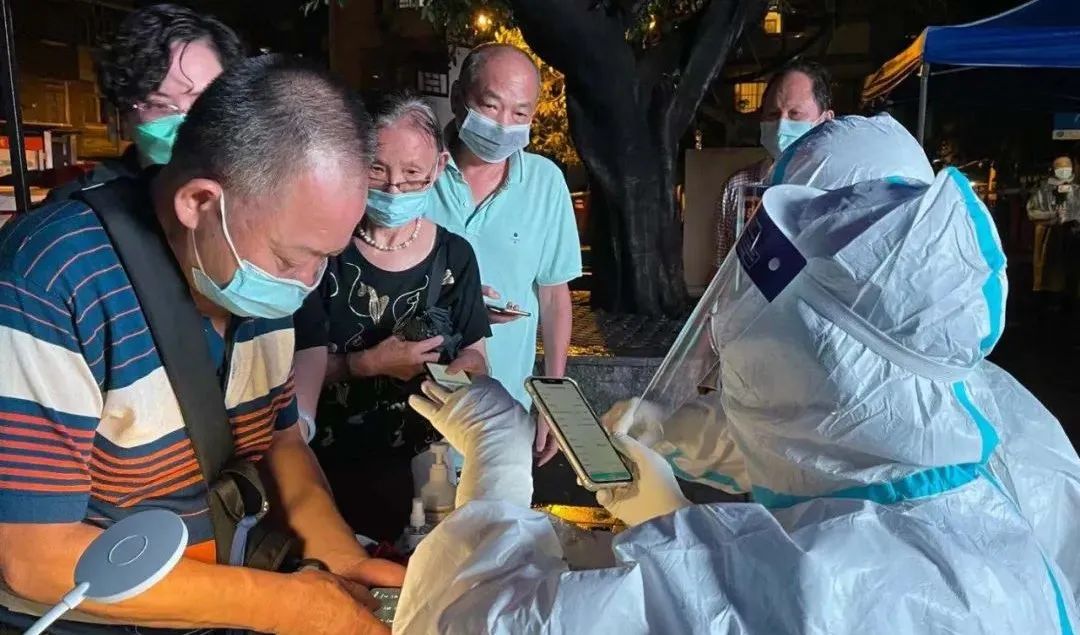 “旅游团传播链”已波及11个省份！国家卫健委：本轮疫情扩散风险加大休闲区蓝鸢梦想 - Www.slyday.coM