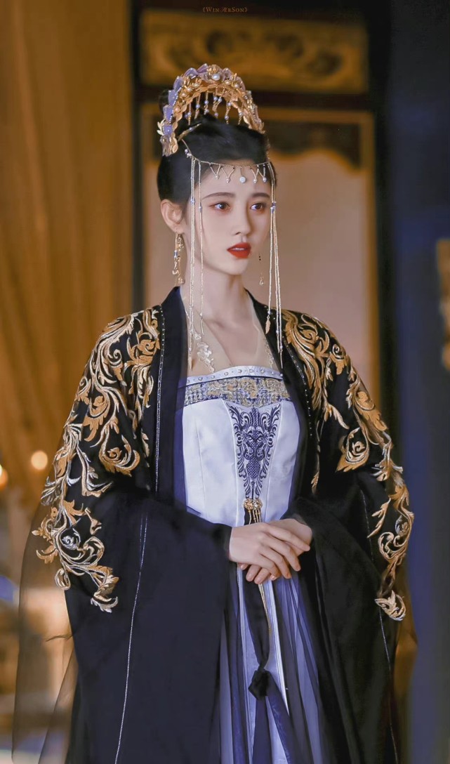 这个人设太绝了,这部剧的造型很上头|鞠婧祎|电视剧|造型_新浪新闻