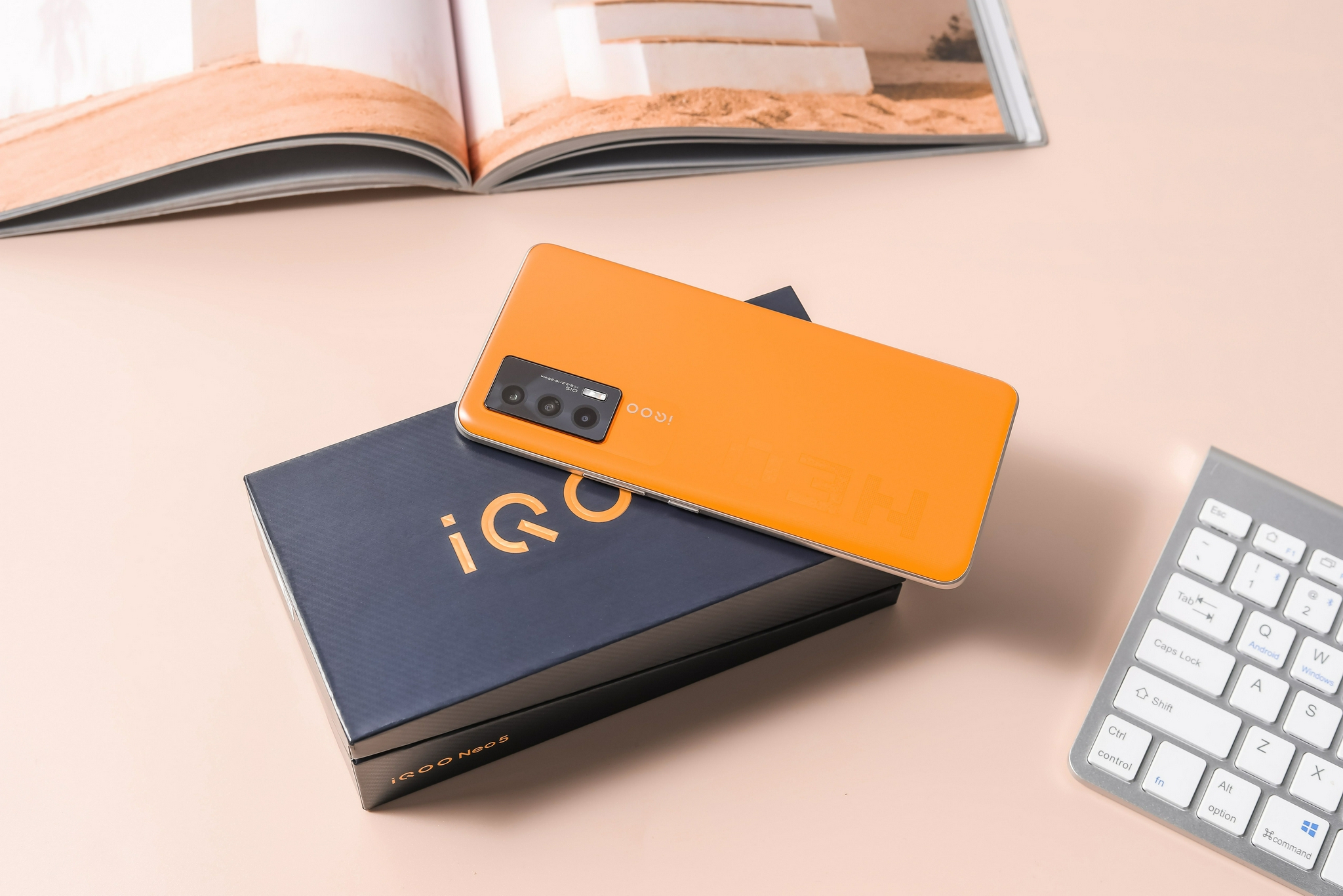 还在为手机空间不足而烦恼1111换部iqooneo5试试吧