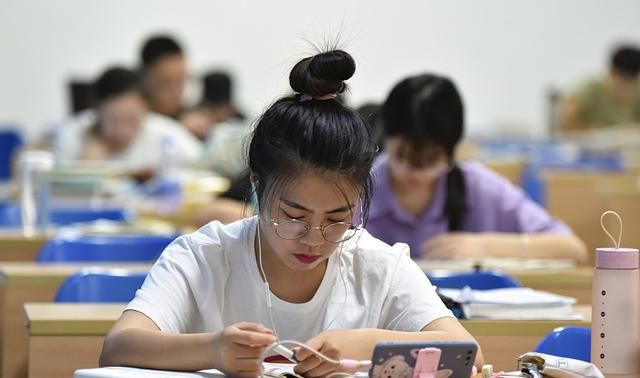 “佛系”大学生逐渐增多,既不当班委也不入社团,毕业后就吃亏了休闲区蓝鸢梦想 - Www.slyday.coM “佛系”大学生逐渐增多,既不当班委也不入社团,毕业后就吃亏了休闲区蓝鸢梦想 - Www.slyday.coM