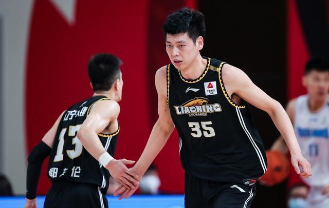 韩德君+80岁蒋兴权都生气了,杨鸣怒怼记者:别问我朱荣振的问题休闲区蓝鸢梦想 - Www.slyday.coM 韩德君+80岁蒋兴权都生气了,杨鸣怒怼记者:别问我朱荣振的问题休闲区蓝鸢梦想 - Www.slyday.coM