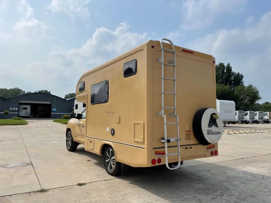 无尾床释放空间爱旅途t70四驱皮卡房车