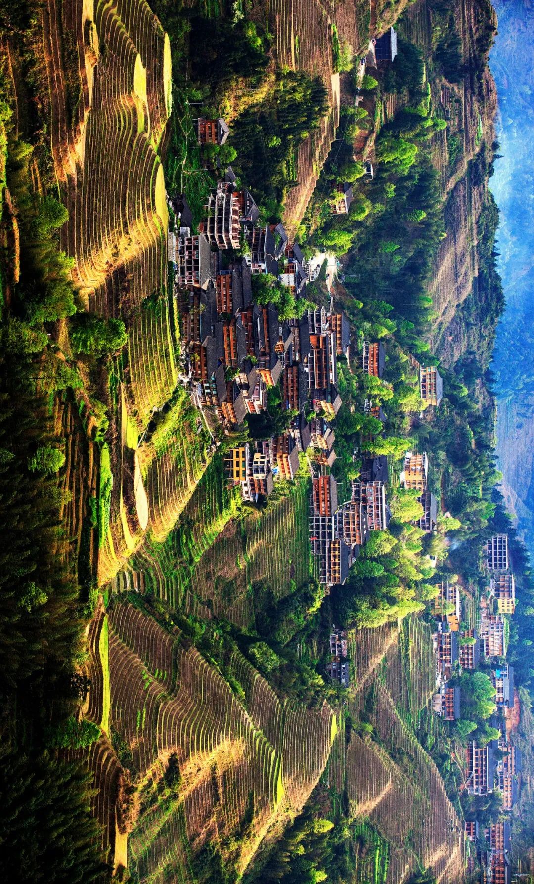 摄影/张小平两广丘陵,大山深处的苗,侗杰作与贵州接壤的广西,由于受